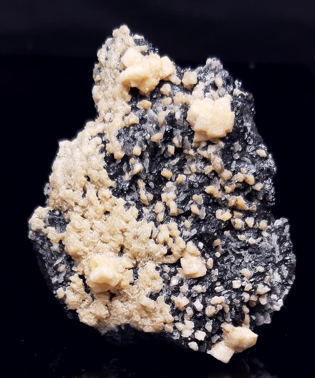 Sphalerite & Ankerite