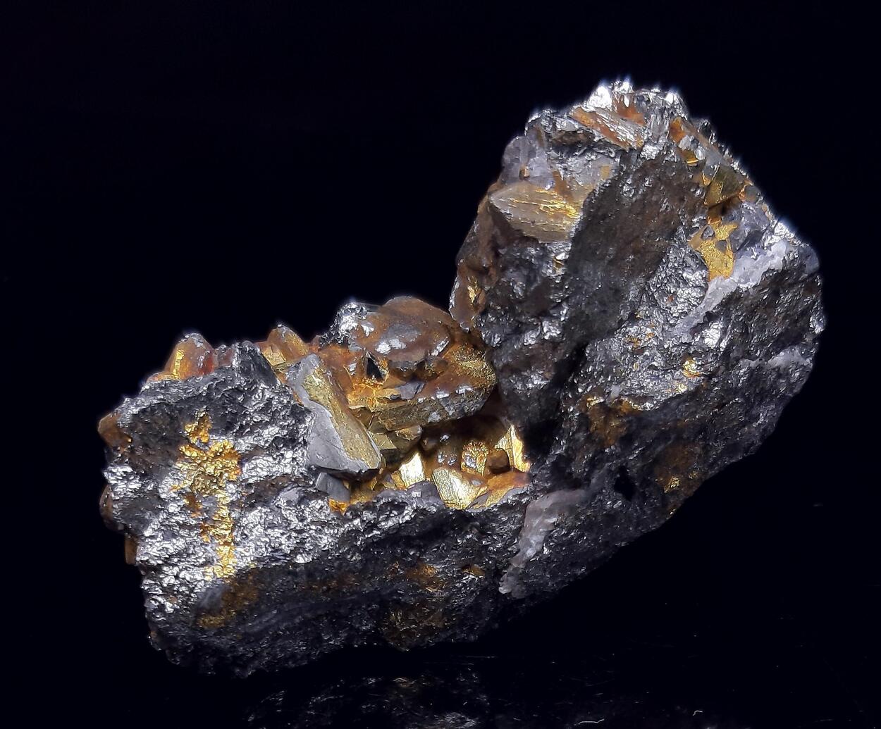 Tetrahedrite & Chalcopyrite