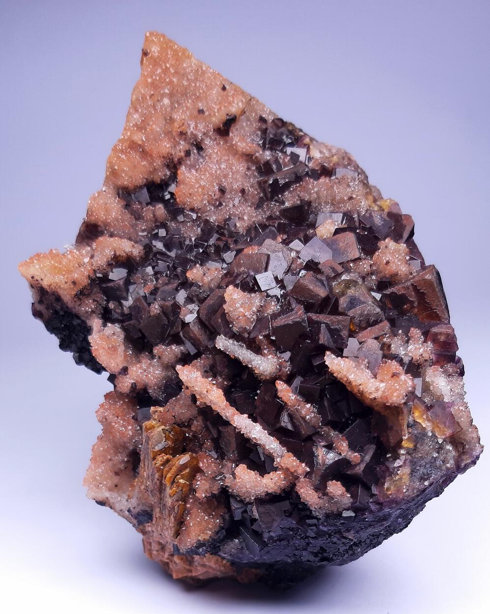 Eisenkiesel & Fluorite