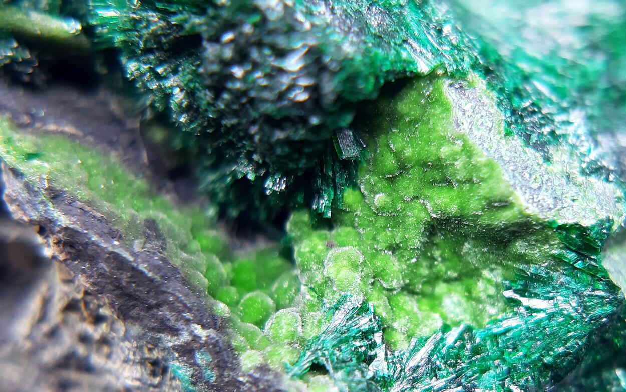 Olivenite Duftite & Malachite