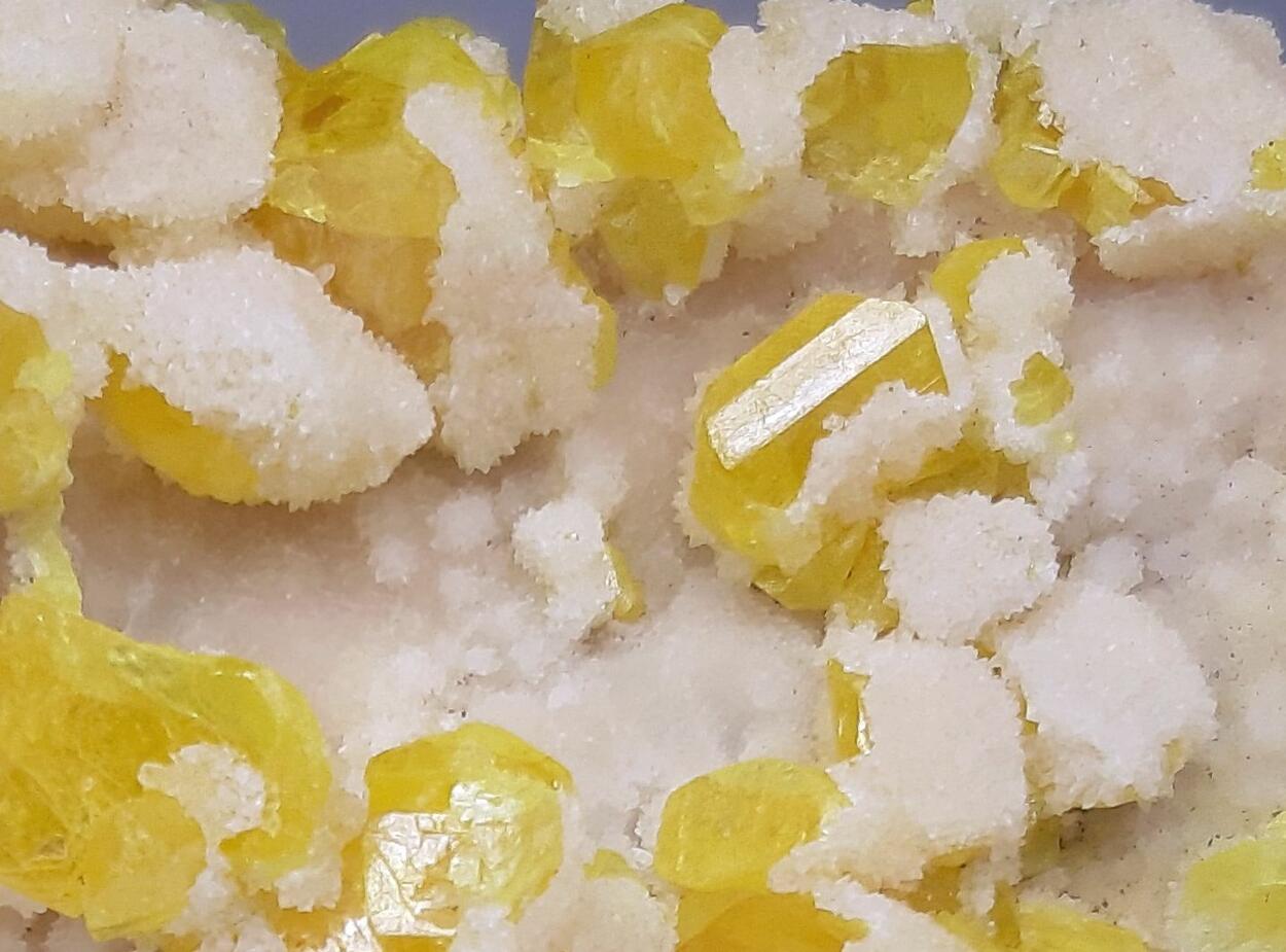 Sulphur & Aragonite & Calcite