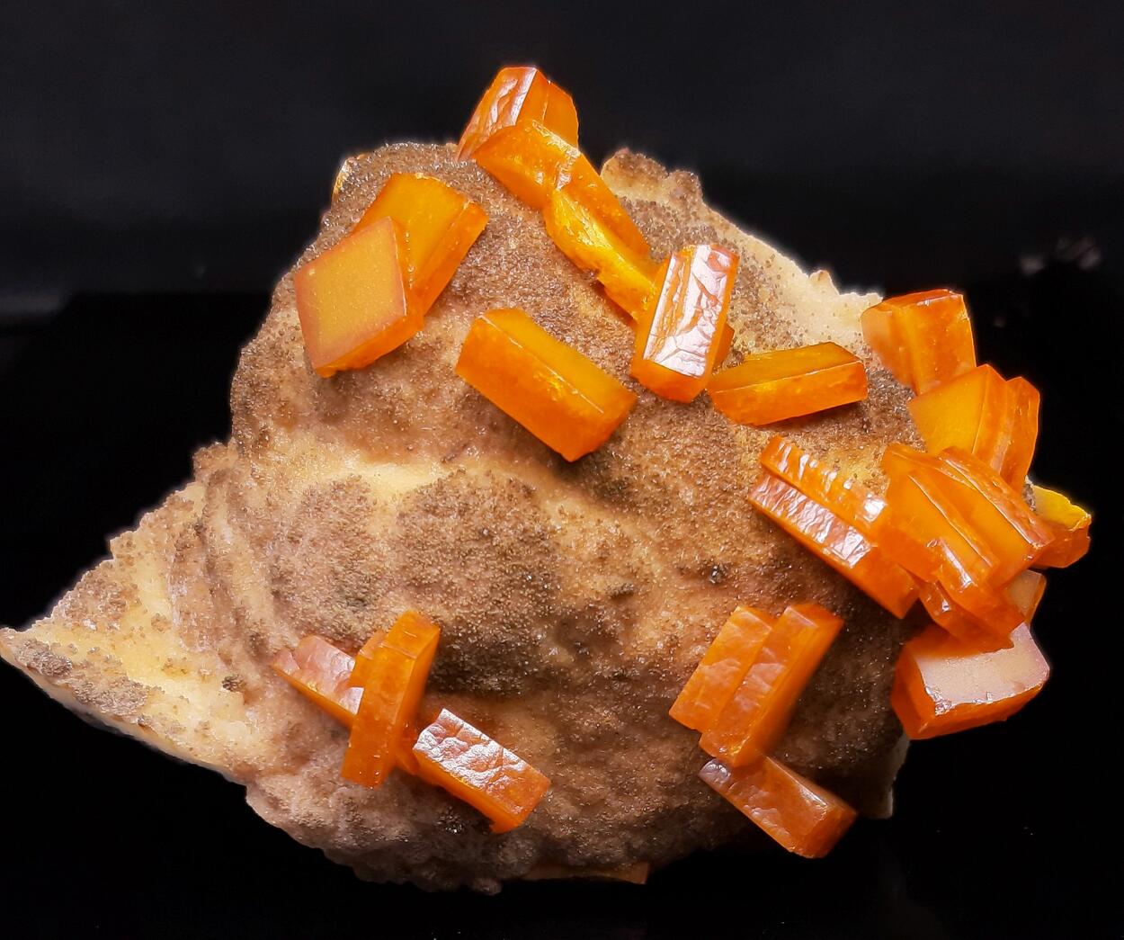 Wulfenite