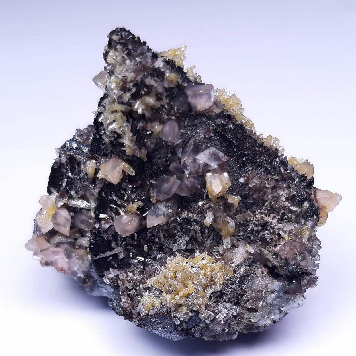 Mimetite Smithsonite & Tennantite