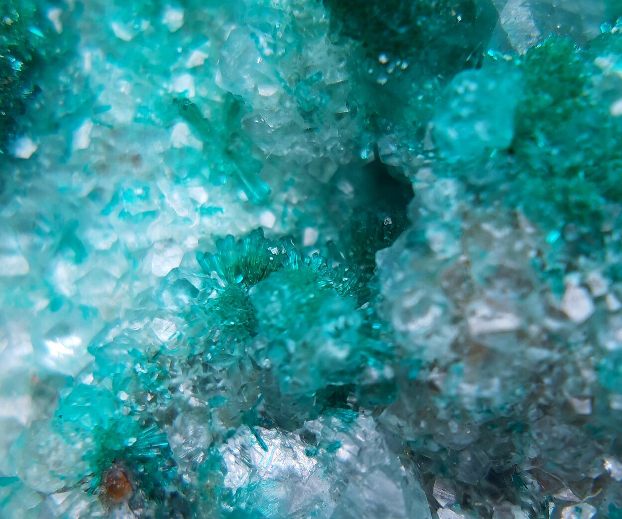 Dioptase & Calcite