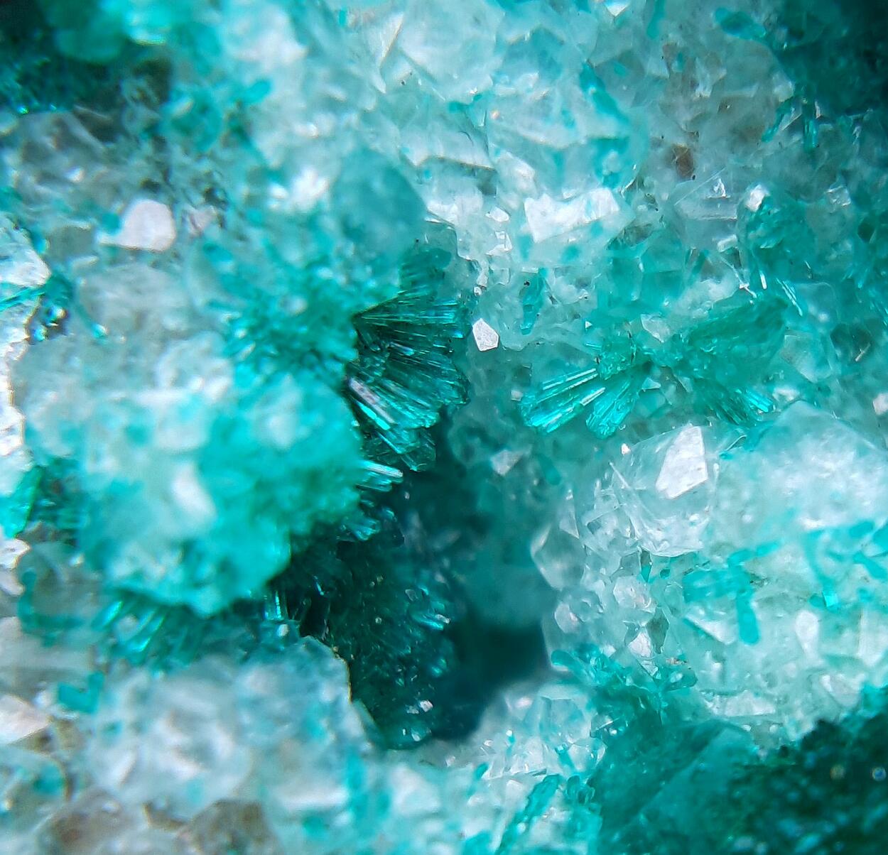 Dioptase & Calcite