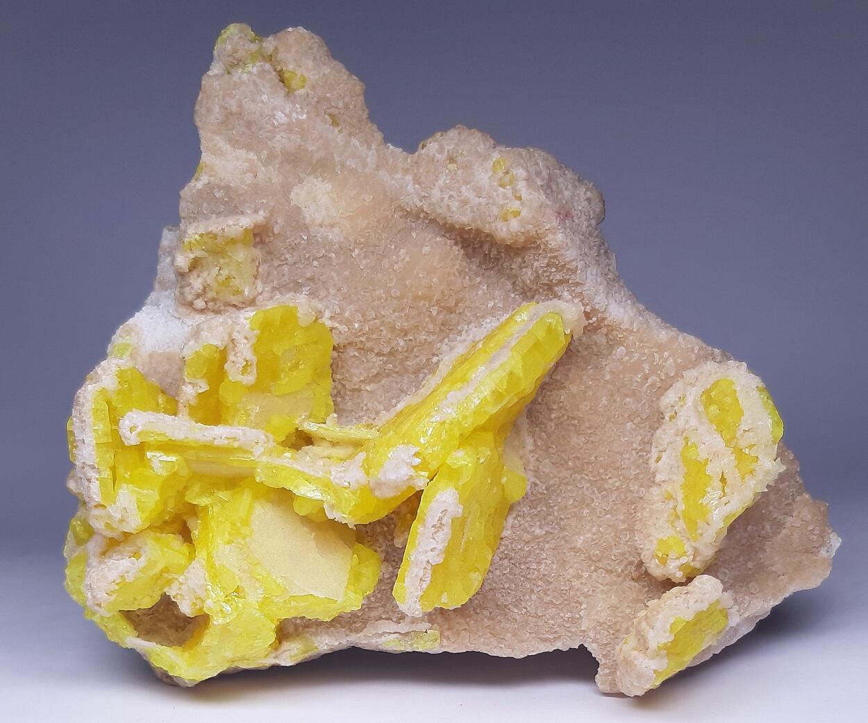 Sulphur Aragonite & Calcite