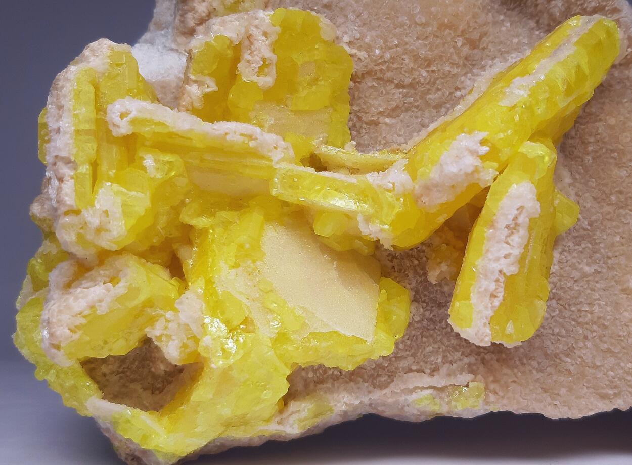 Sulphur Aragonite & Calcite