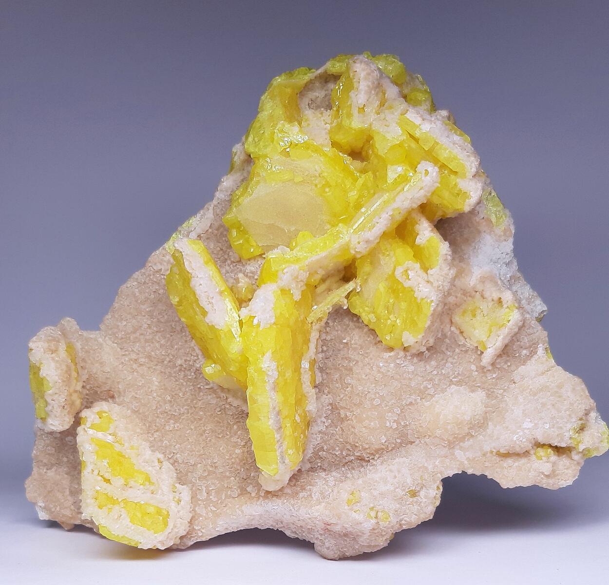 Sulphur Aragonite & Calcite
