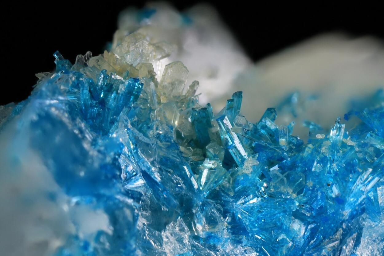 Cavansite