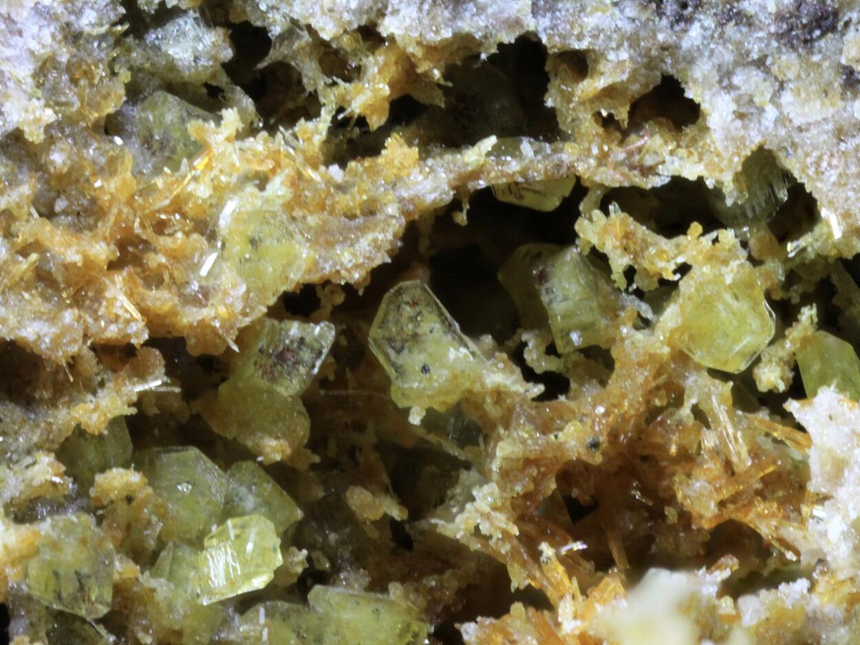 Roedderite