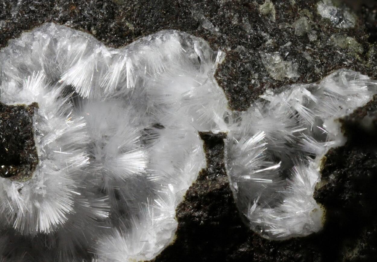 Mesolite