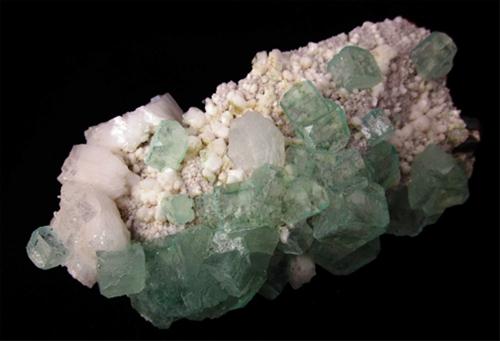 Apophyllite On Heulandite