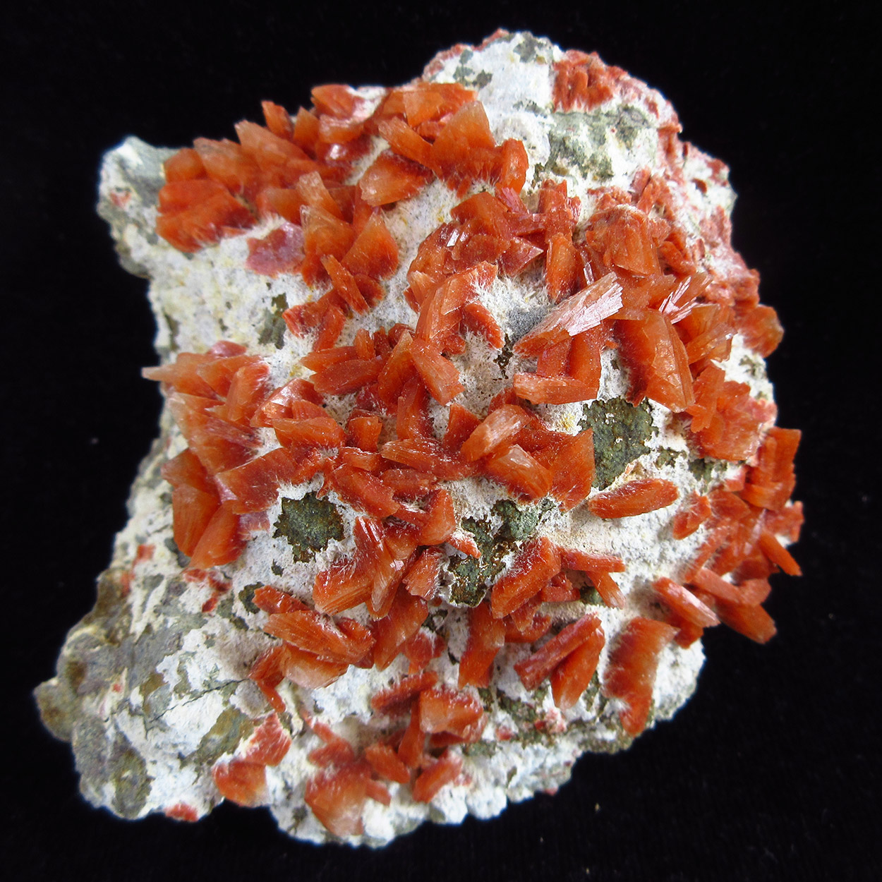 Heulandite On Mordenite