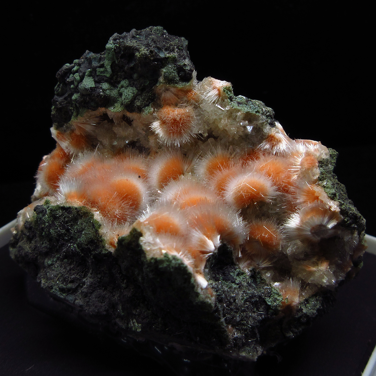 Mesolite On Heulandite 