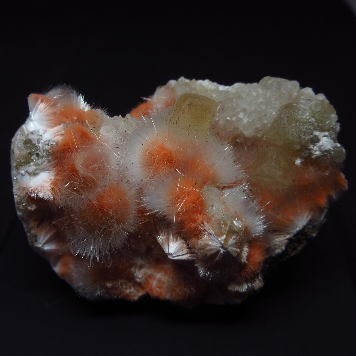 Mesolite With Calcite
