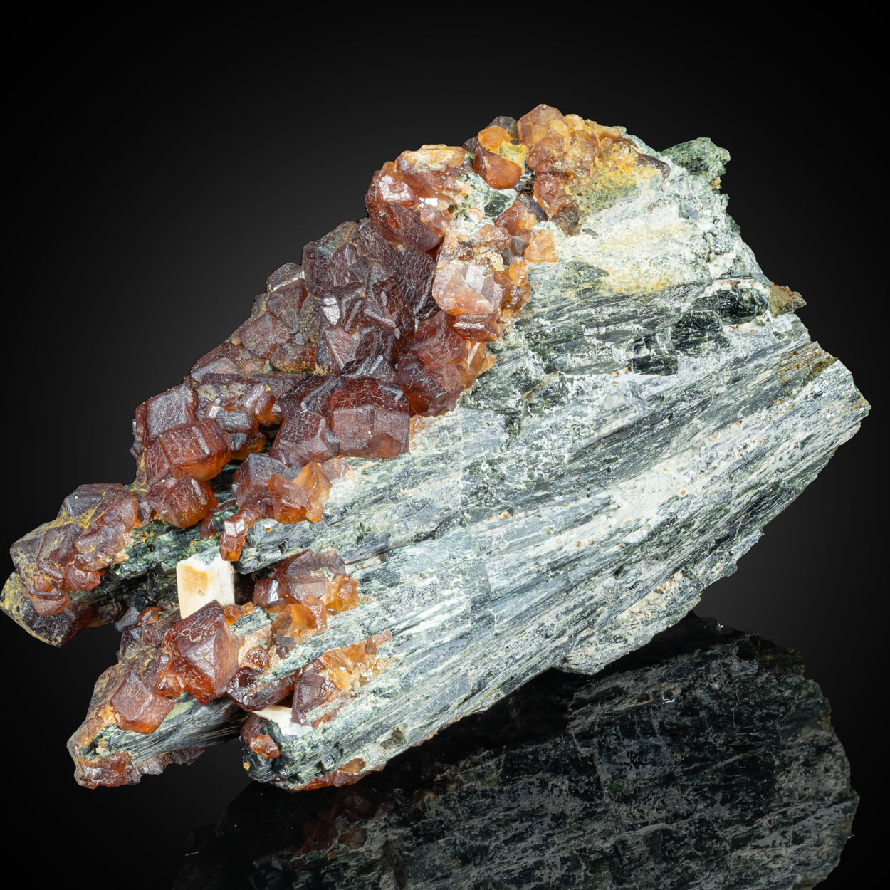 Garnet Var Andradite