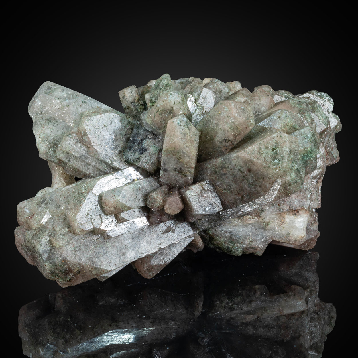 Aluminoceladonite & Heulandite