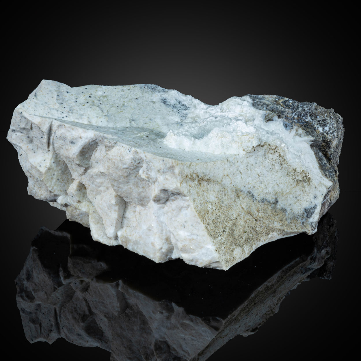 Thaumasite Tobermorite & Plombièrite