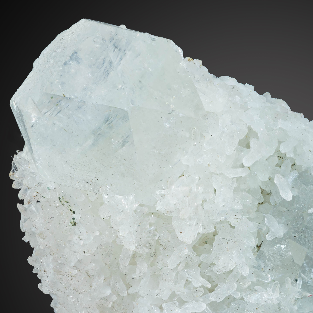 Chalcedony Psm Mordenite