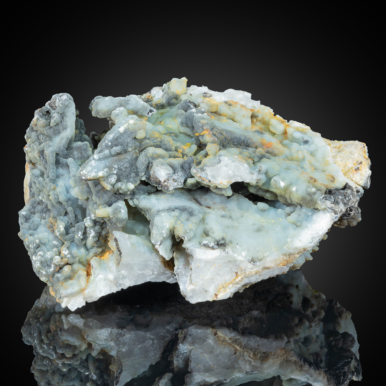 Plumbogummite