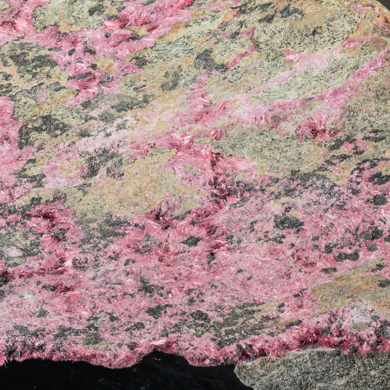 Erythrite