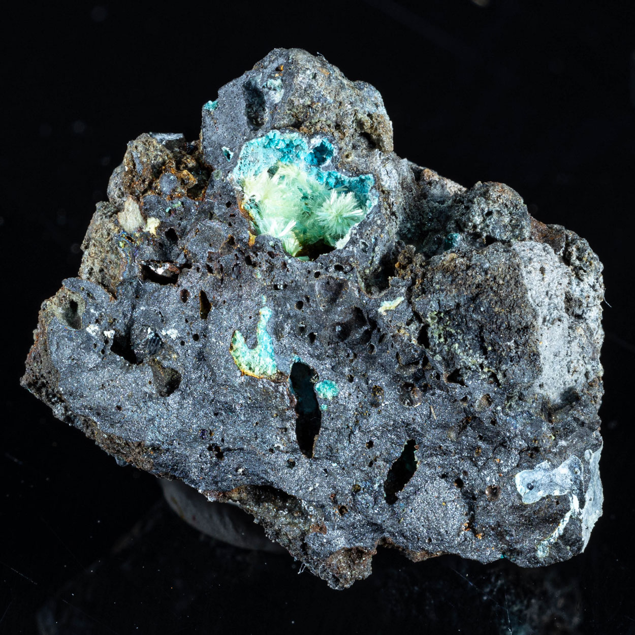 Serpierite