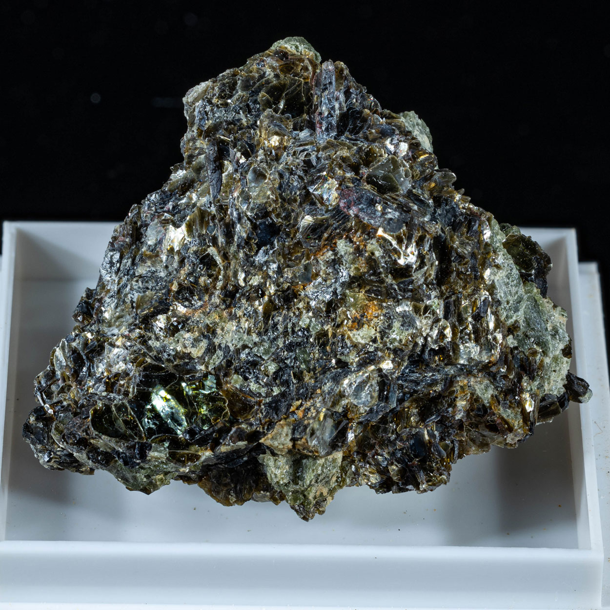 Thorianite In Biotite