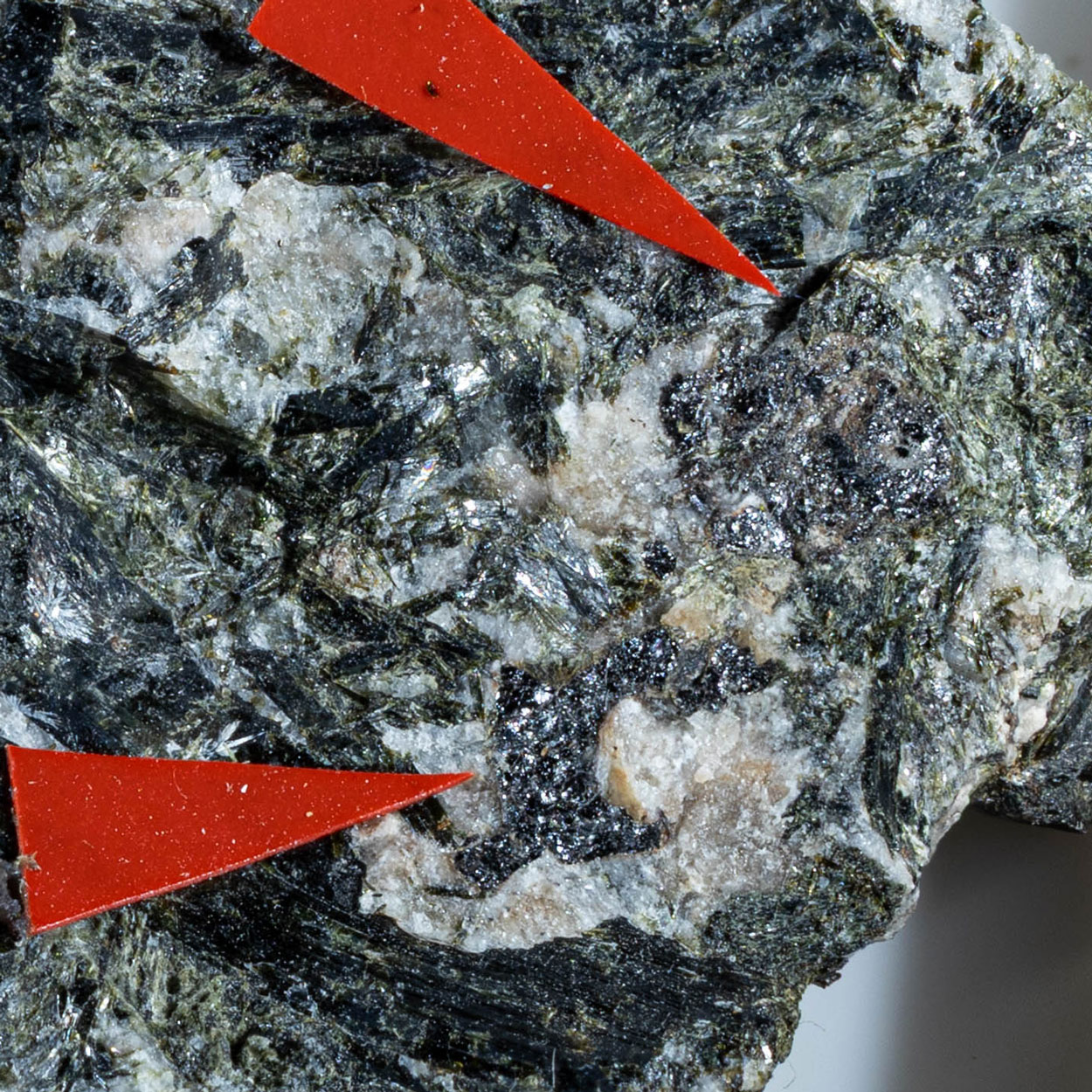 Catapleiite Aegirine & Loparite