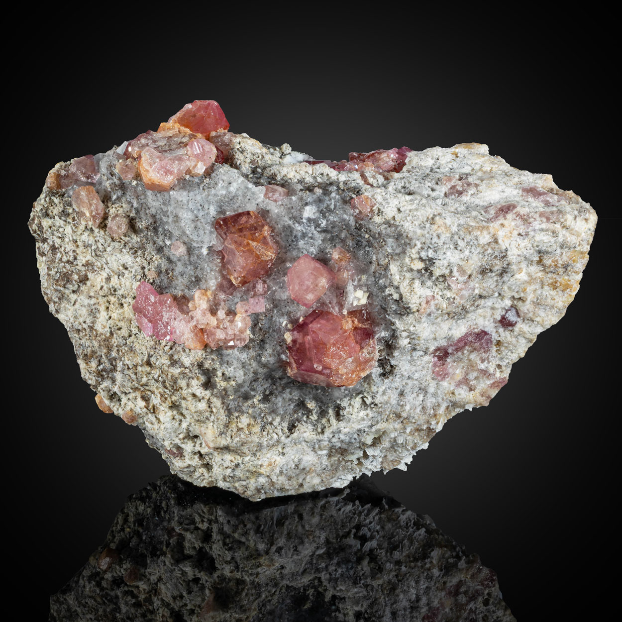Grossular Var Rosolite