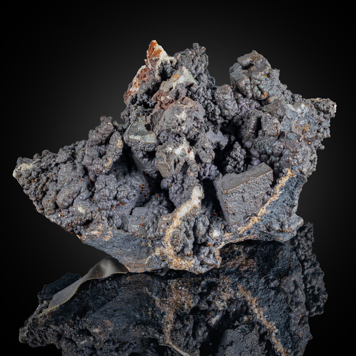 Bariopharmacosiderite & Fluorite