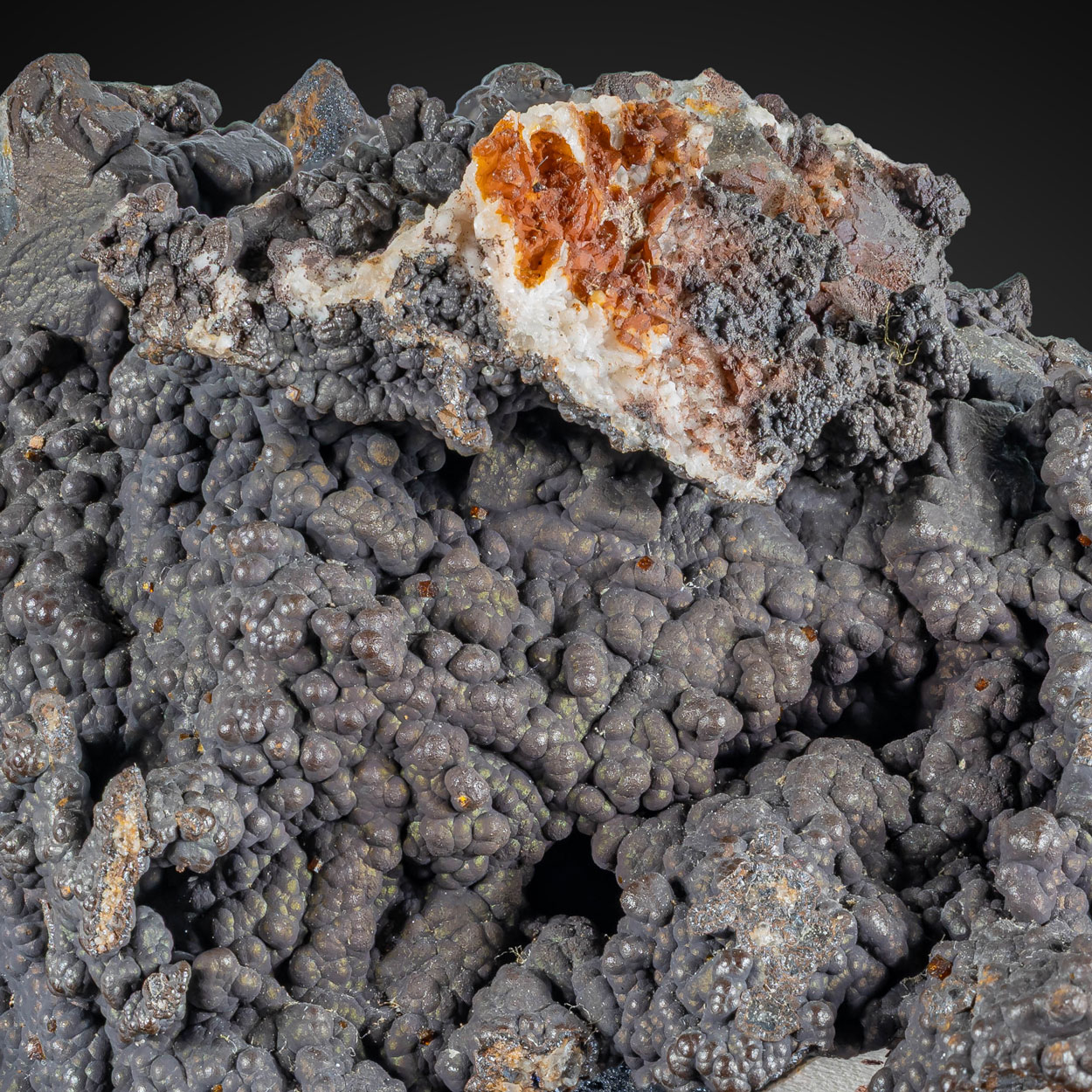 Bariopharmacosiderite & Fluorite