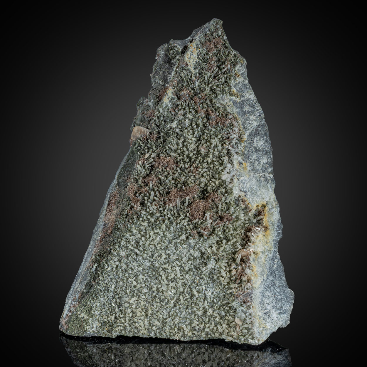 Allanite-(Ce)