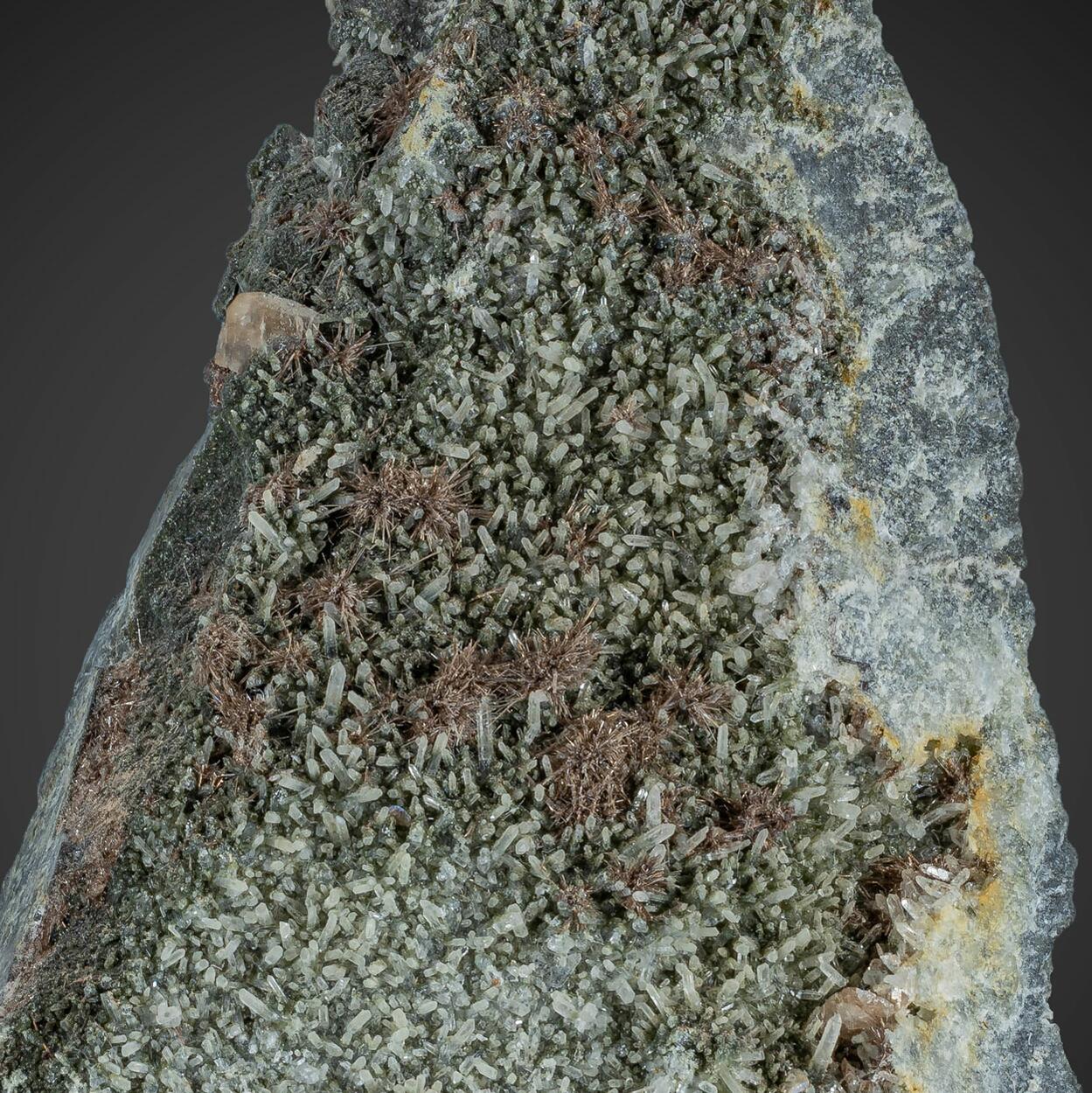 Allanite-(Ce)