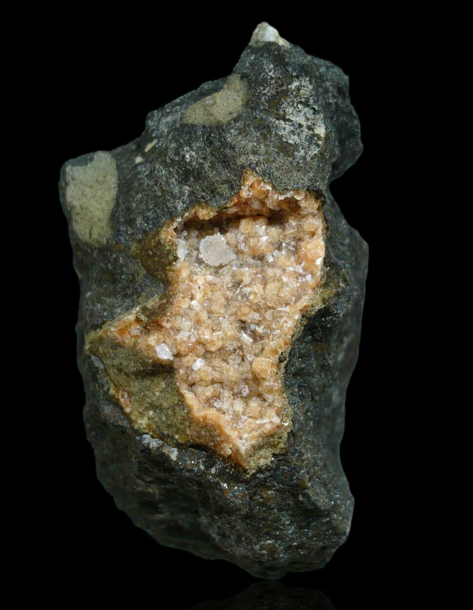 Natrolite & Gmelinite-Na