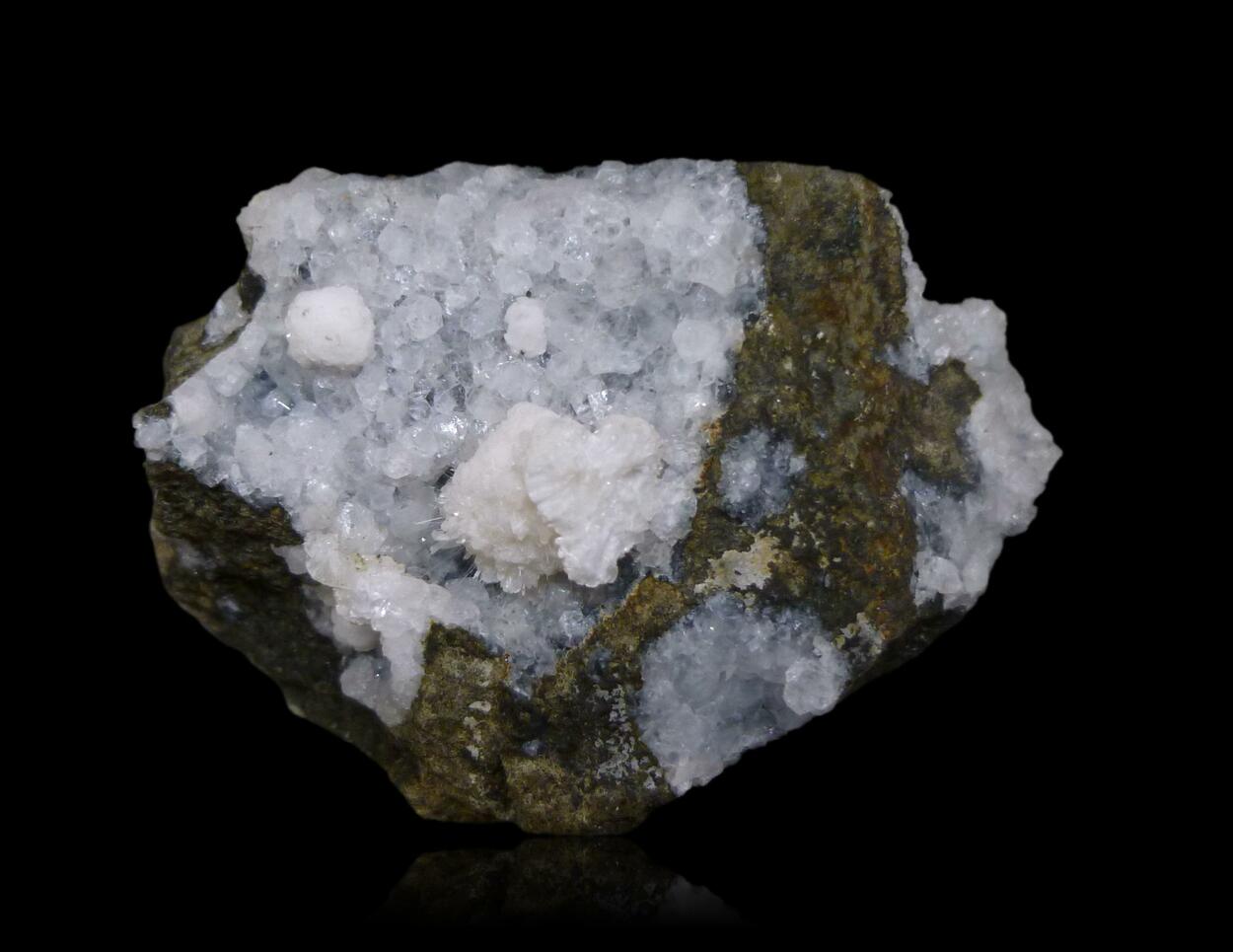 Thomsonite Chabazite & Mesolite