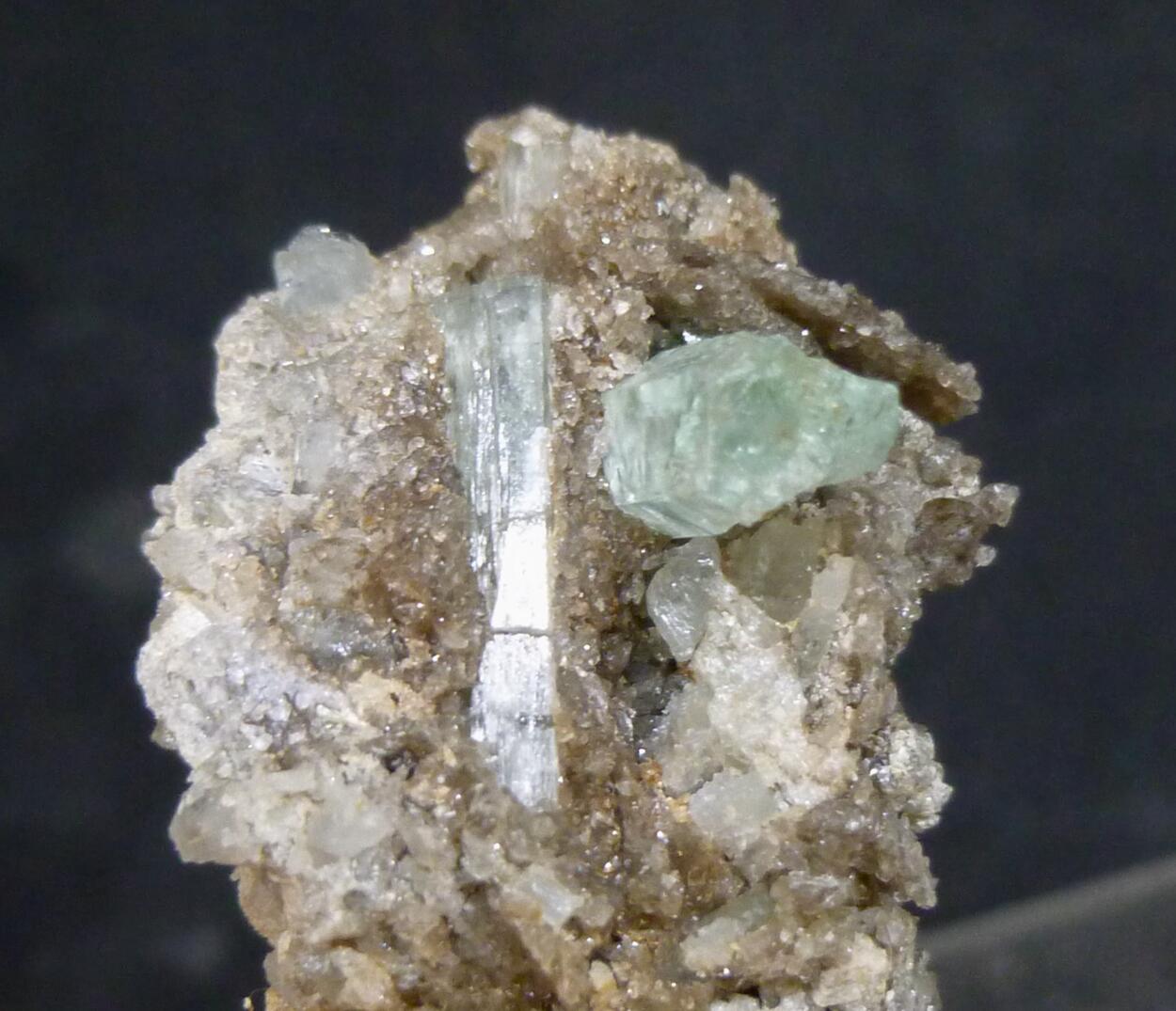 Beryl Var Aquamarine