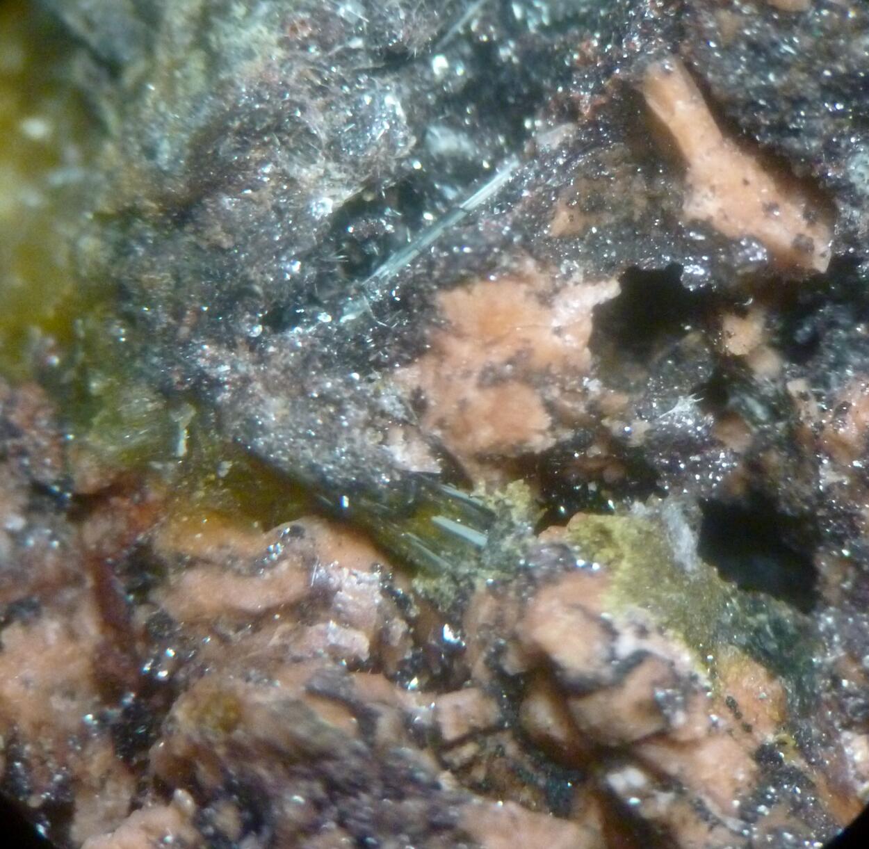 Stilbite Epidote Albite & Lepidocrocite