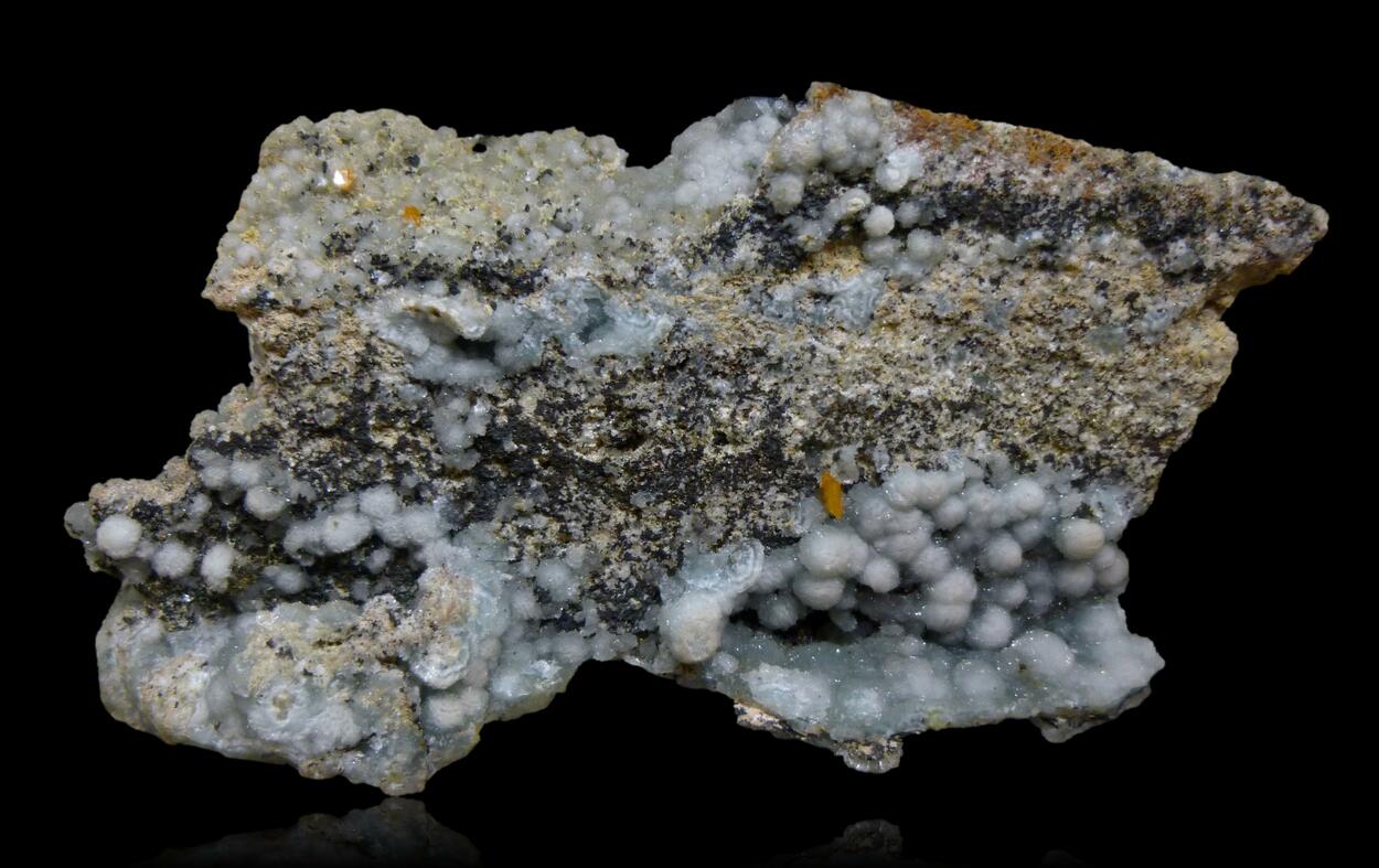 Wulfenite Hemimorphite & Mimetite