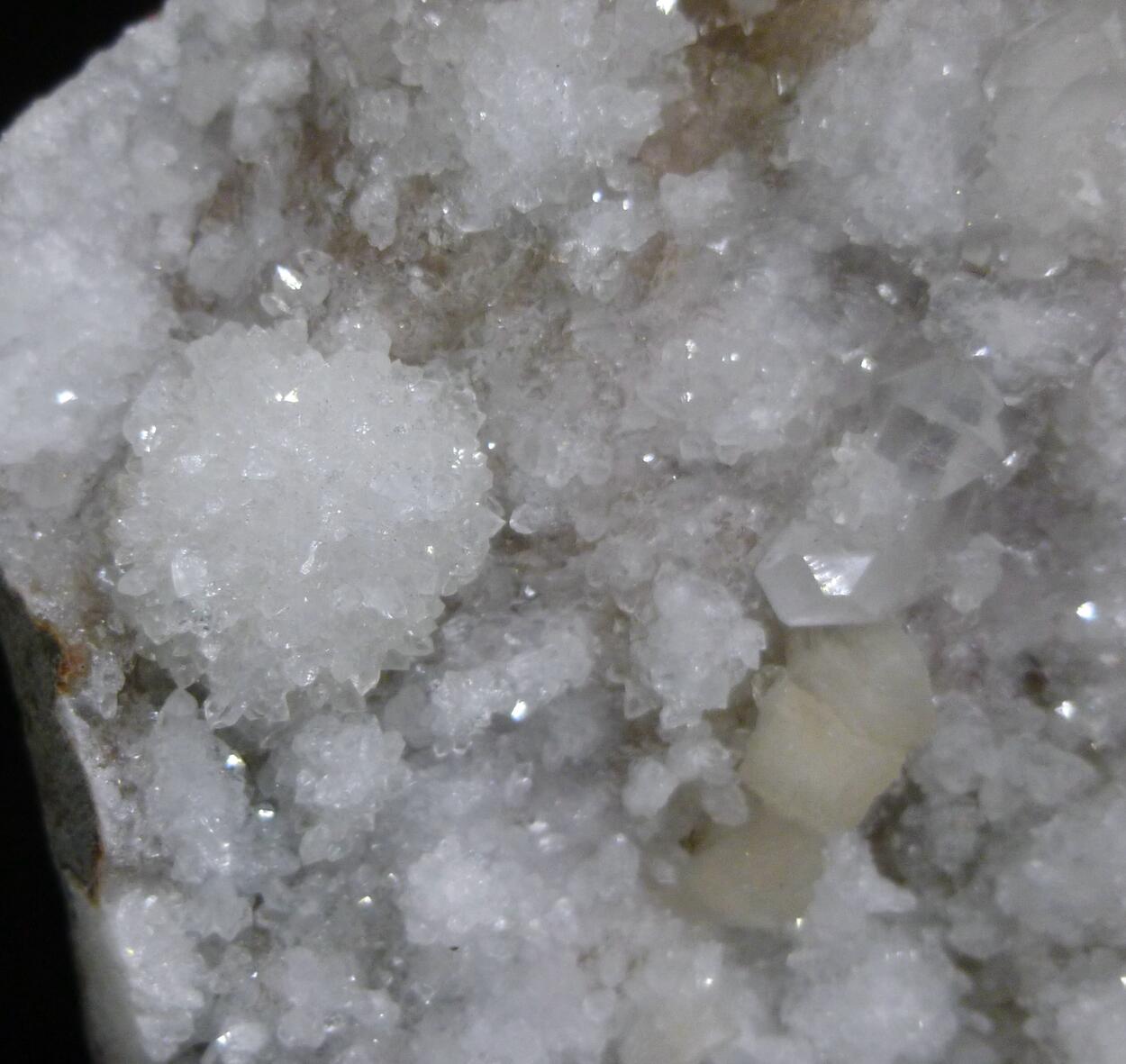 Quartz Psm & Apophyllite