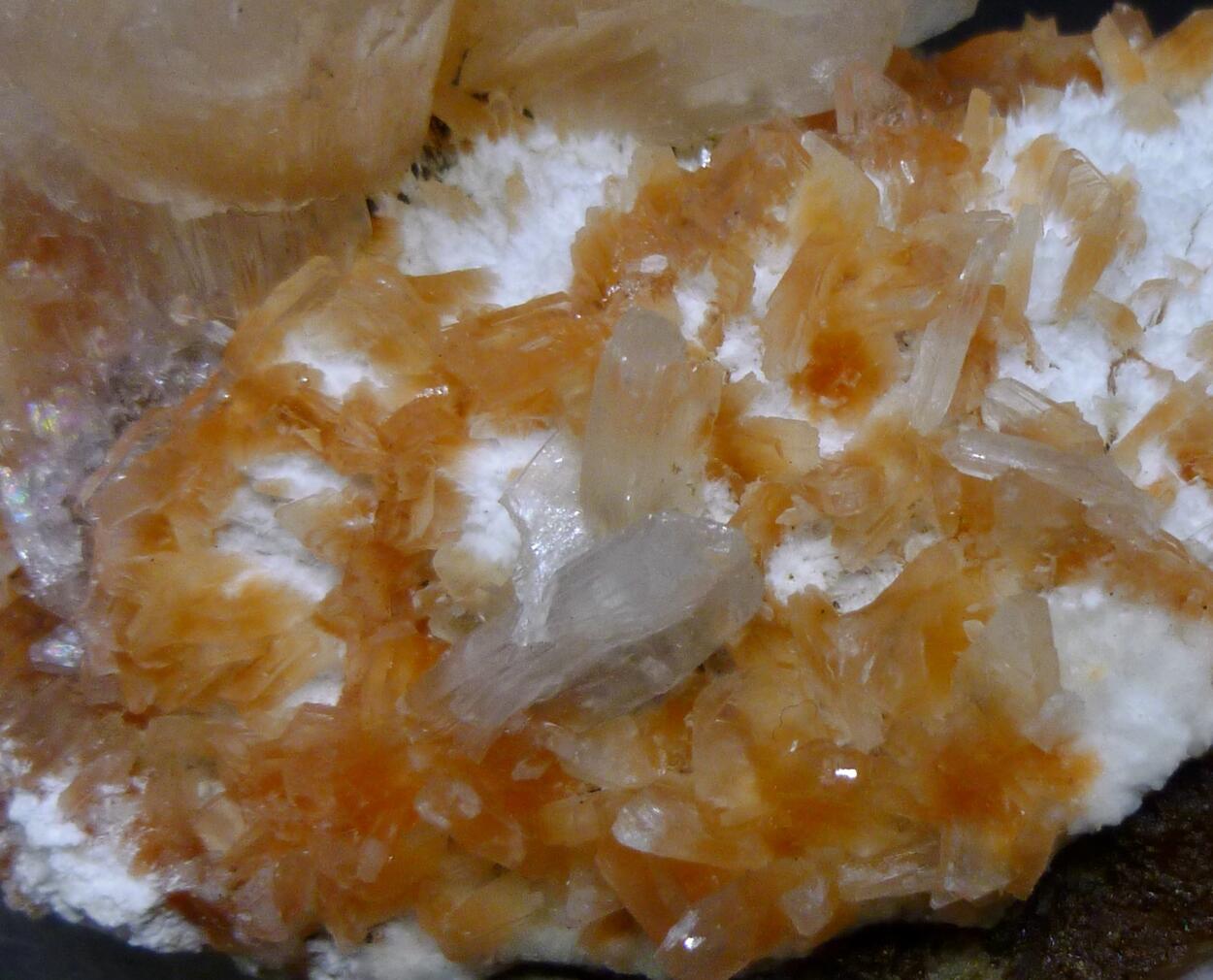 Stellerite Mordenite & Heulandite