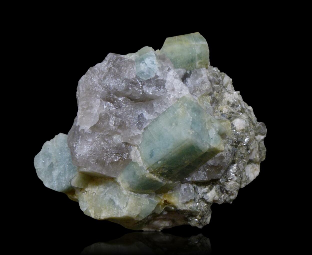 Beryl Var Aquamarine
