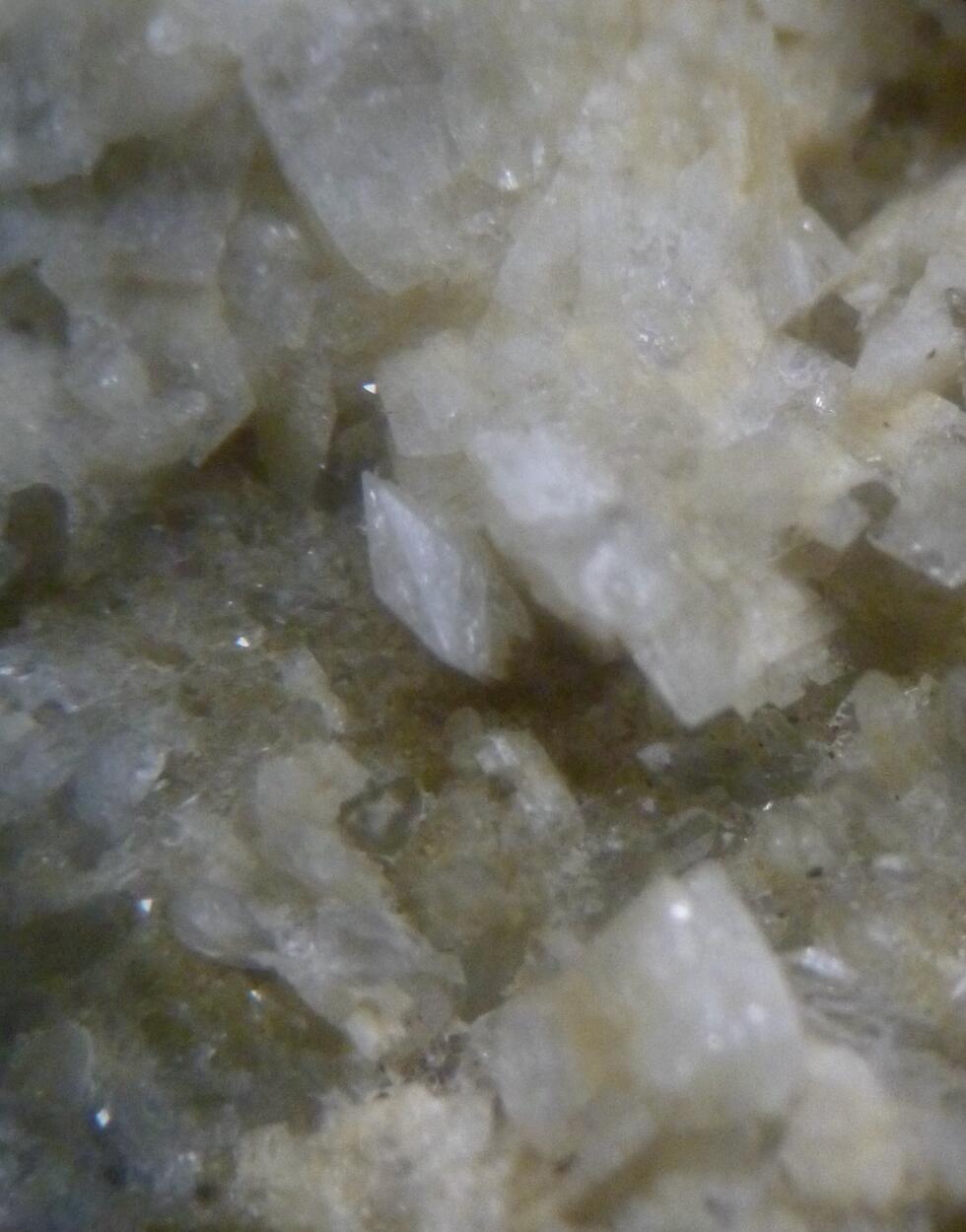 Epistilbite Heulandite & Quartz