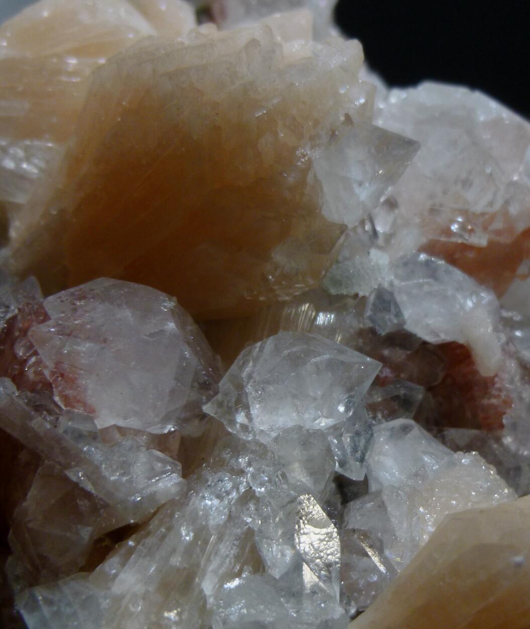 Heulandite Stilbite Apophyllite & Quartz