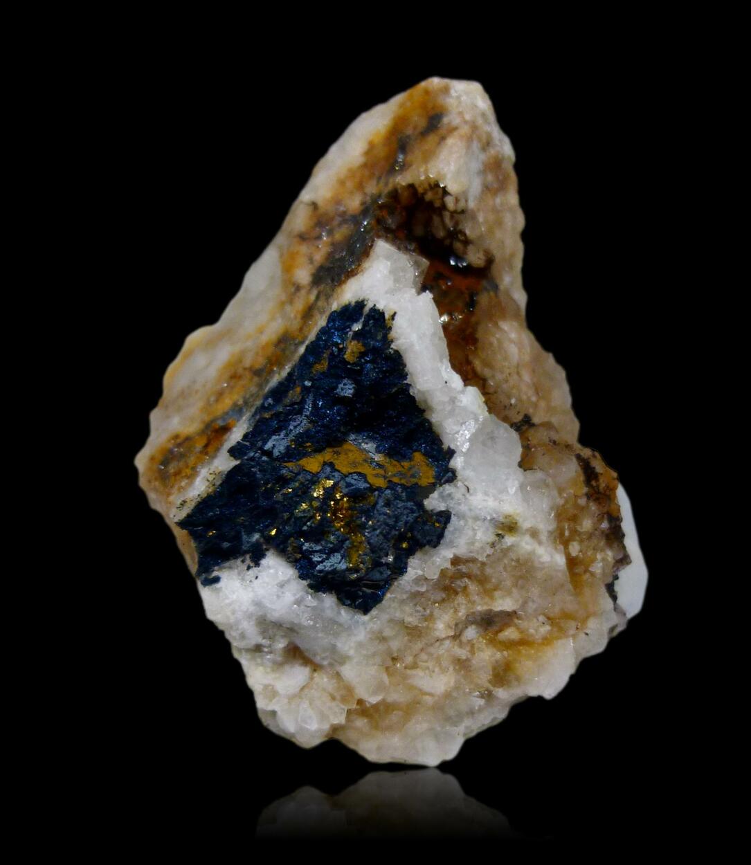 Kintoreite & Covellite