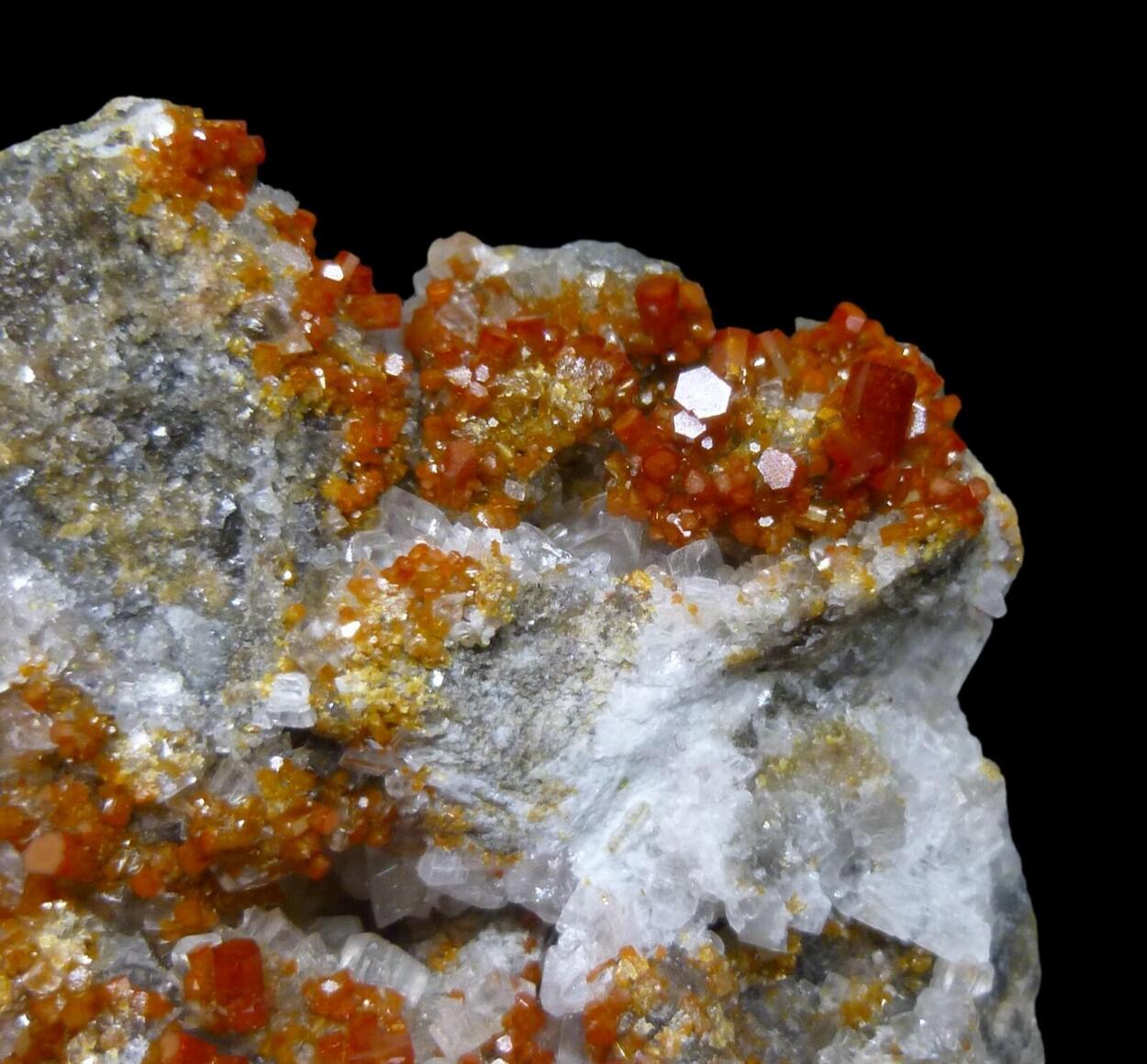 Vanadinite & Calcite