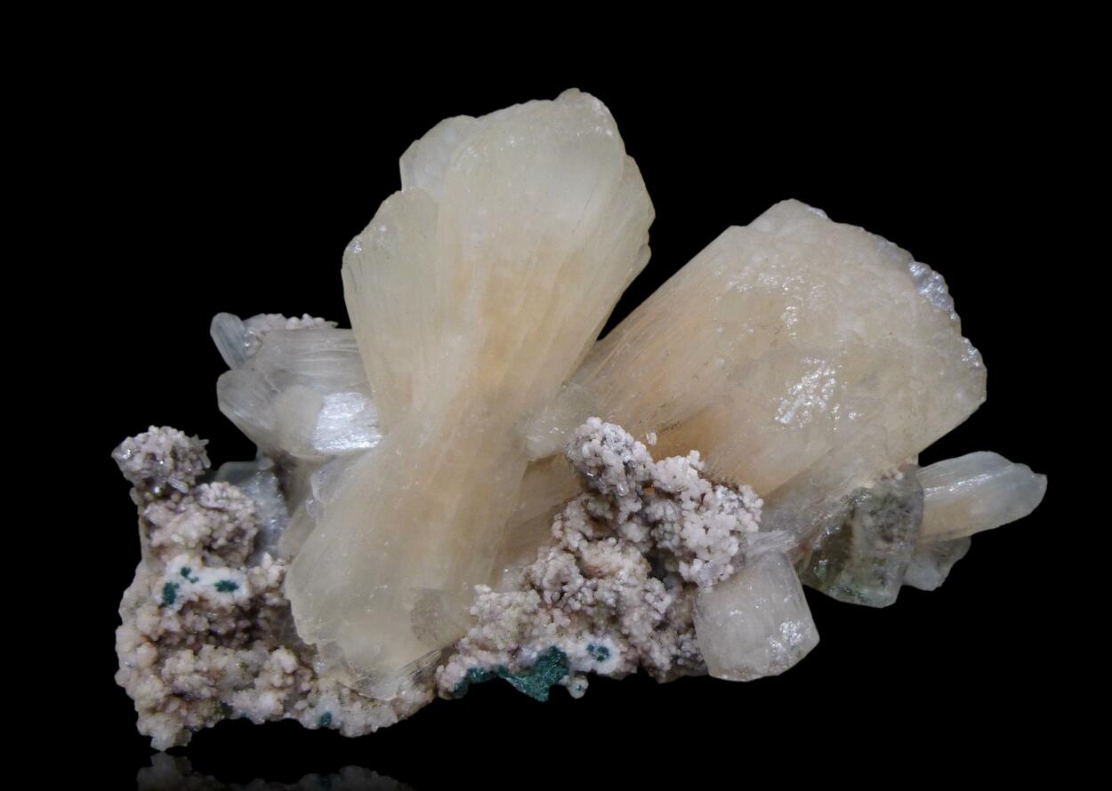 Stilbite & Chalcedony