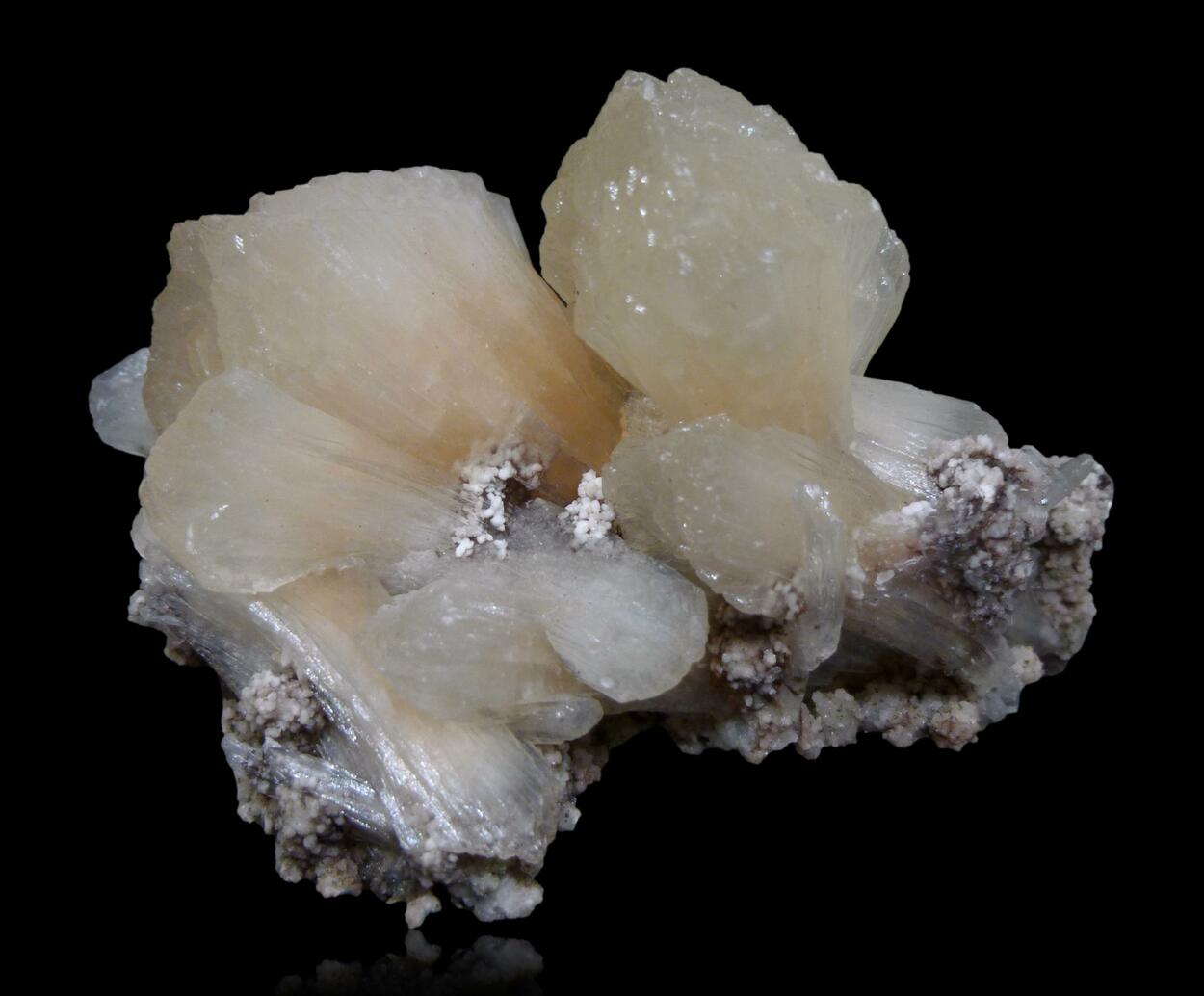 Stilbite & Chalcedony