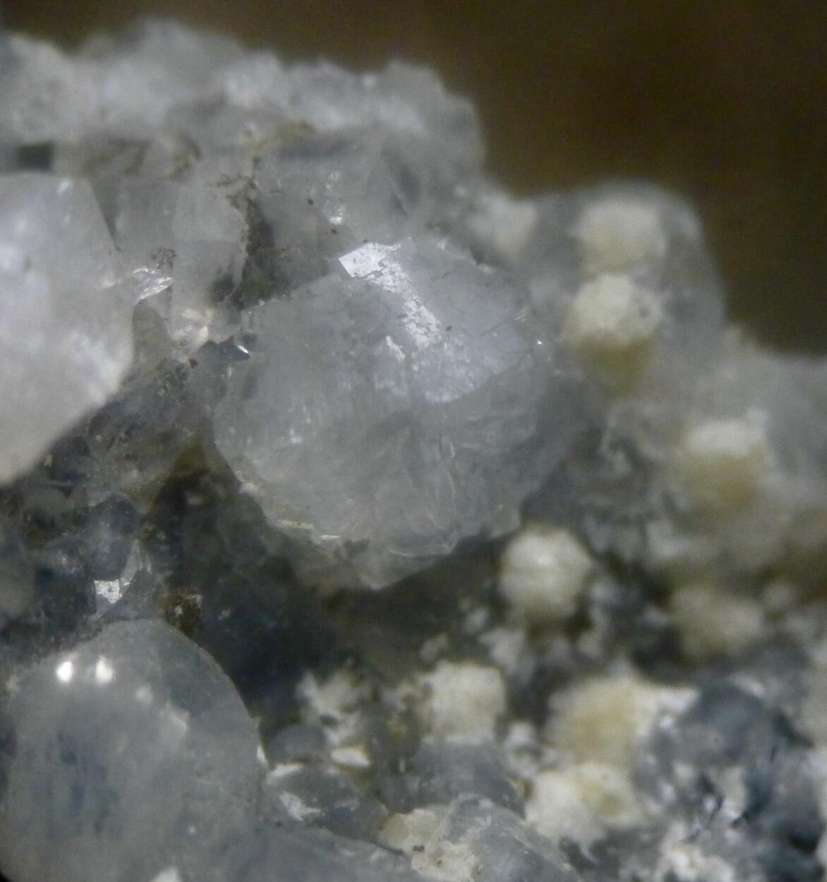 Gismondine Phillipsite & Thomsonite-Ca