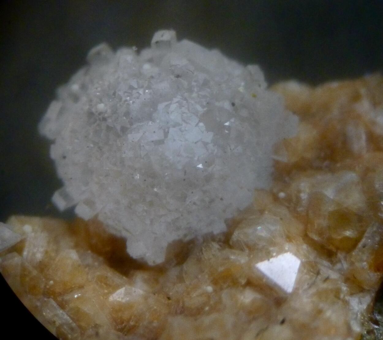 Natrolite & Gmelinite-Na