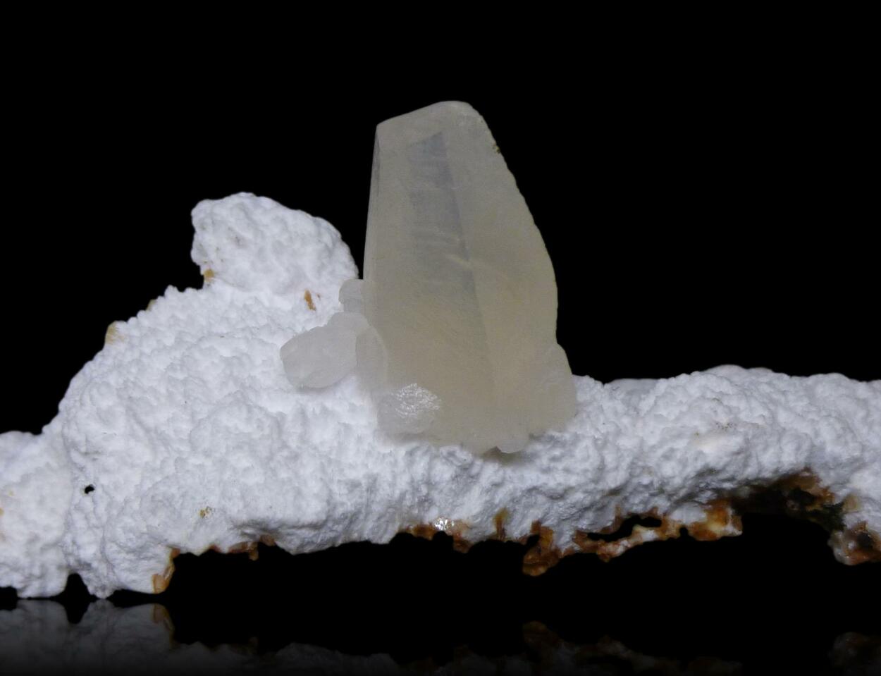 Mordenite Calcite & Heulandite